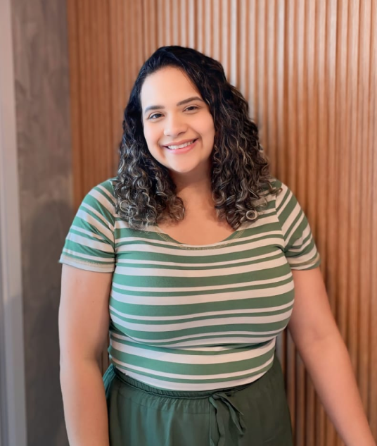 Fotografia da psicanalista Karol Ferreira